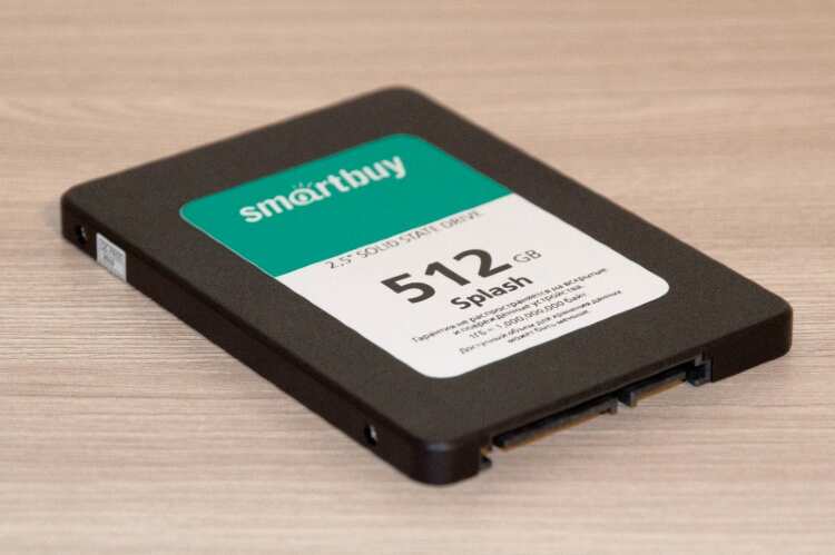 Заказать онлайн Жесткий диск 2.5" SSD Smartbuy Splash 512gb в интернет-магазине компьютерной техники com-dv.ru с доставкой по Хабаровску недорого.