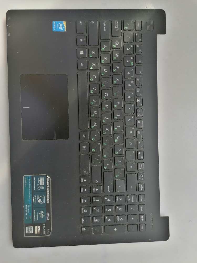Заказать онлайн Корпус ASUS F553M верхняя часть с клавиатурой черный в интернет-магазине компьютерной техники com-dv.ru с доставкой по Хабаровску недорого.